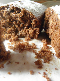Una foto de Budín chocolatoso de maicena y nueces (apto celíacos)
