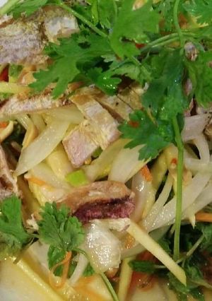 Hình của món Gỏi mực khô.