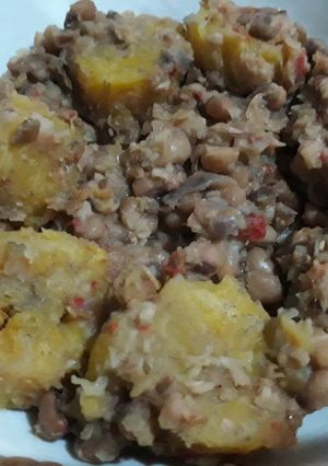 A picture of No oil porriage beans and plantain.