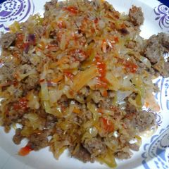 A picture of Sausage and slaw.