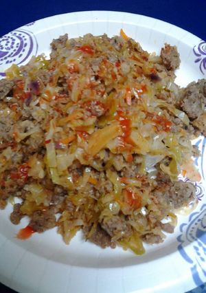 A picture of Sausage and slaw.