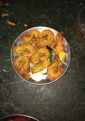 A picture of Prawn fry.