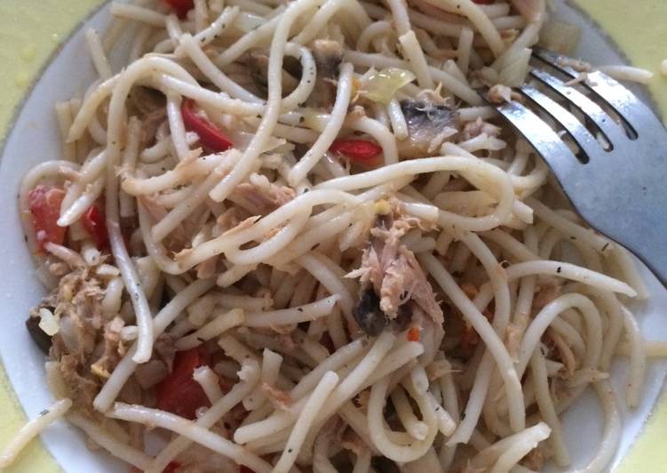 Resep Spaghetti Tuna - Oglio Olio yang Lezat