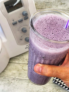 Una foto de Batido helado de arándanos y plátano con MyCook One