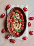 Tomates cherry asados con provoleta de leche de búfala