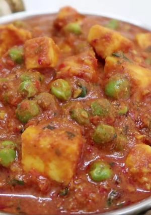 મટર પનીર (Matar Paneer Recipe In Gujarati) રેસીપી મુખ્ય ફોટો