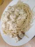 Espagueti con pollo a la crema