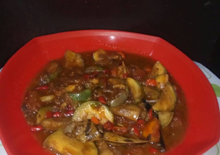 Sambal goreng terong bulet plus tauco 😜😍👍Mm Anna