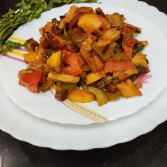 A picture of Potato & Capsicum Subji.