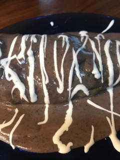 Una foto de Chile relleno de requesón