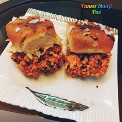 Paneer bhurji pav A picture of Paneer bhurji pav.