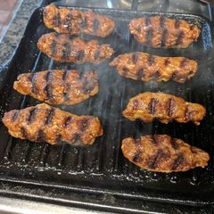 A picture of Northern African Sausage.