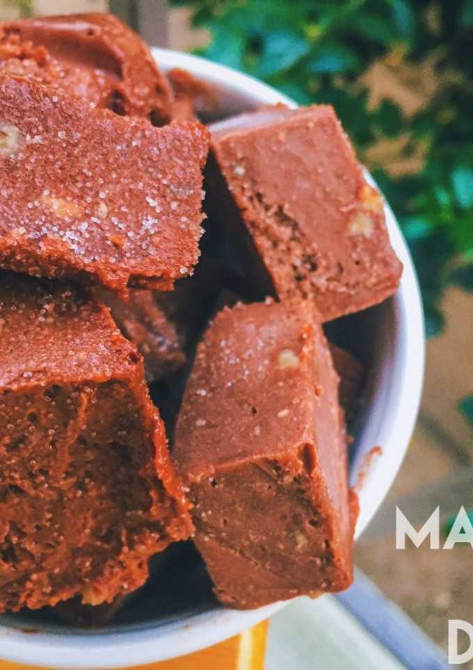 Una foto de Bombones helados de chocolate!!!! (Tahini, Chocolate, y Cacahuete)