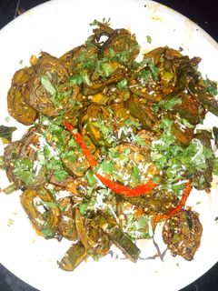 પતરવેલીયા(ptarveliya in Gujarati) રેસીપી મુખ્ય ફોટો