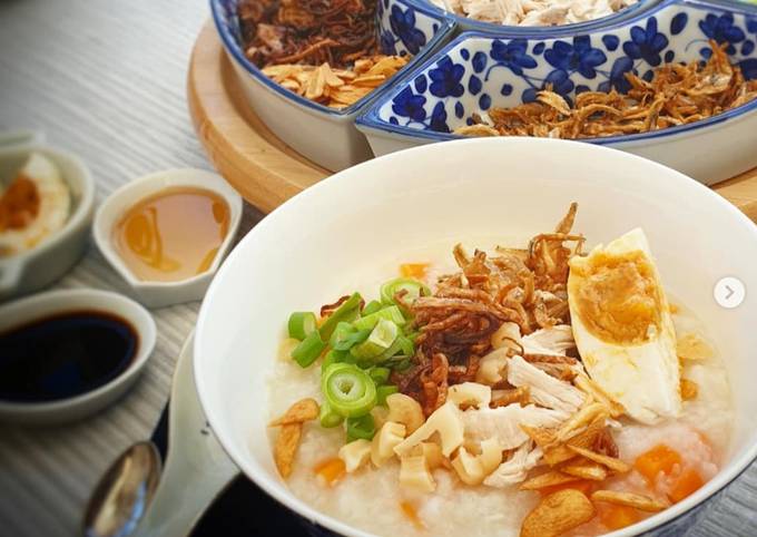 Malaysian Rice and Chicken Congee