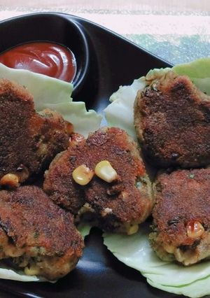 A picture of Spinach Corn Potato Cutlets.