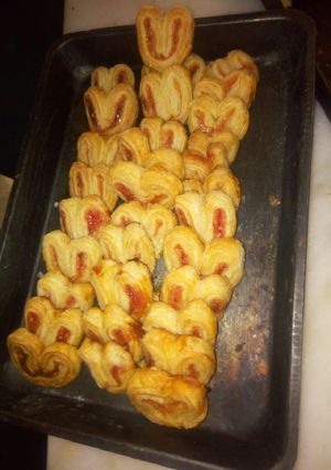 A picture of Puff pastry (sweet).