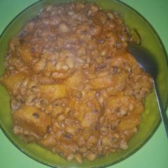 A picture of Beans and ripe plantain porridge.