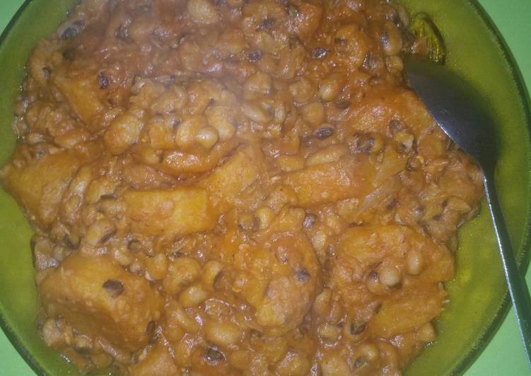 Recipe of Homemade Beans and ripe plantain porridge