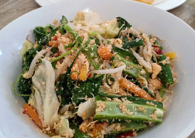 Bagaimana Membuat Urap Sederhana yang Bikin Ngiler