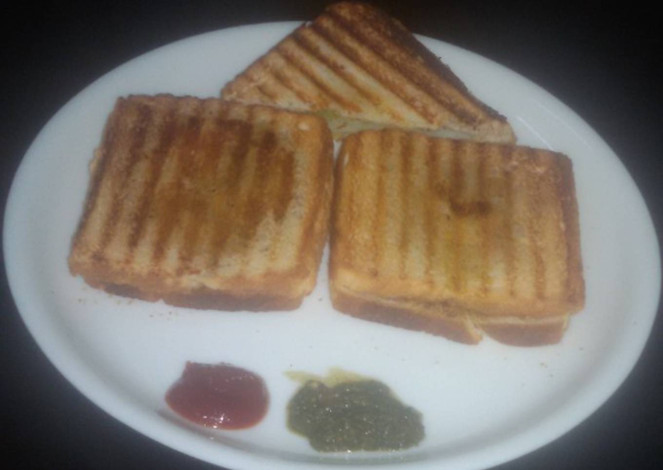 Veg grilled sandwich