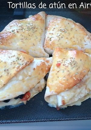 Una foto de Triángulos de Atún y Mozzarella