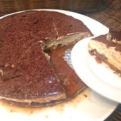 A picture of New Years Pie (Banoffee Pie).