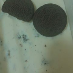 A picture of Simple Oreo ice cream 🍨.