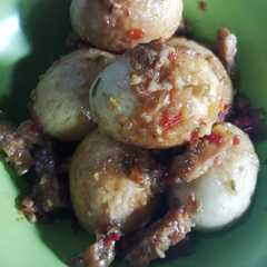 รูปของ Sambel goreng telur