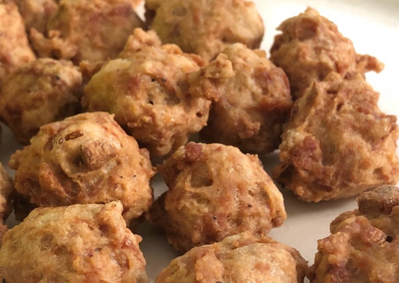Bakso Goreng Babi