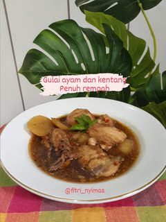 Foto resep Gulai ayam dan kentang penuh rempah, rasanya hangatt dan peddaass