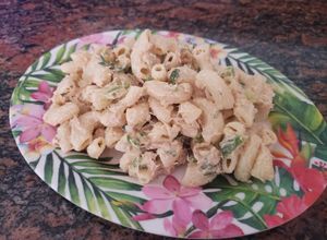Una foto de Ensalada de pasta con atún
