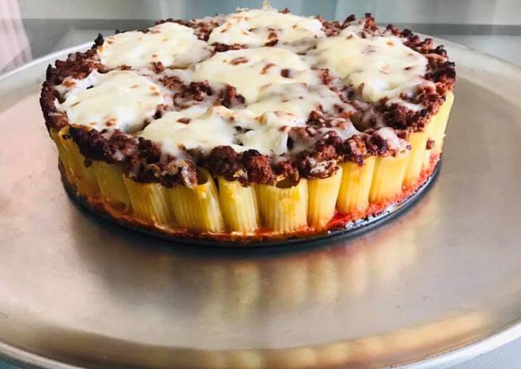 Simple Way to Make Award-winning Cheesy Rigtoni Pie