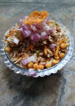 A picture of Jhaal Poha.