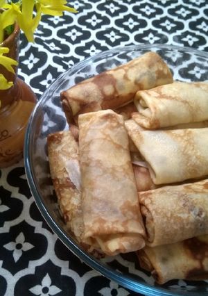 Una foto de Crepes rellenos de requesón !