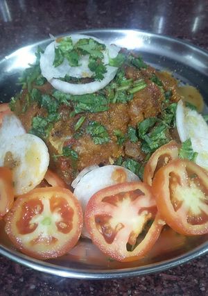 A picture of Full cauliflower sabzi.