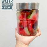 Infused water semangka dan kurma