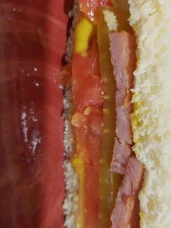 A picture of Spam sandwich.