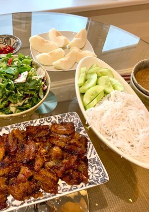Hình của món Bún chả nướng chẻo nghệ an.