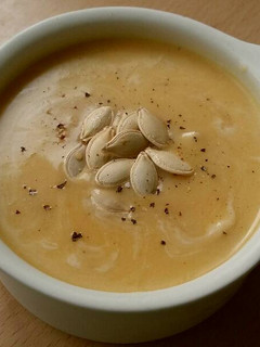 A picture of Vickys Halloween 'Cream of Carved Pumpkin' Soup GF DF EF SF NF.