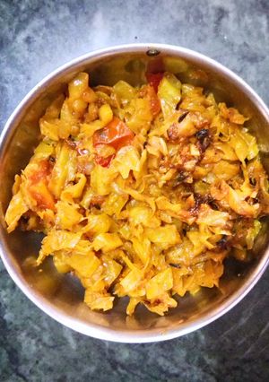 A picture of Cabbage masala.