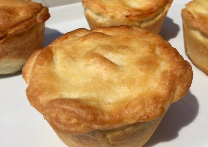 Individual Mushroom Picnic Pies