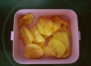 Hình của món Snack khoai tây chiên bơ 🍟.