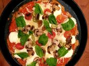 Una foto de masa pizza espelta