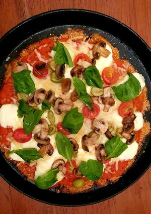 Una foto de Pizza de masa vegetal