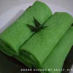 A picture of Dadar gulung.