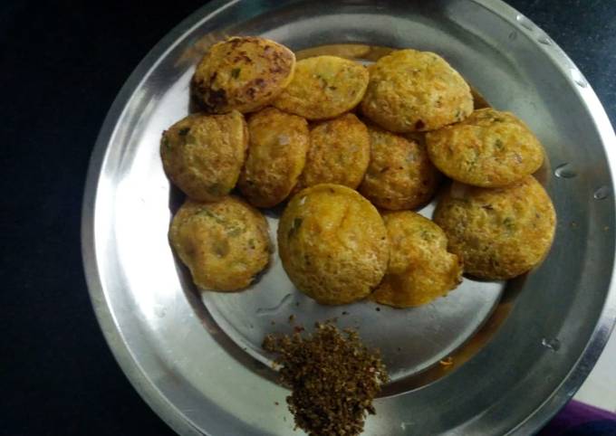 Rava paniyaram (ponganalu) healthy breakfast