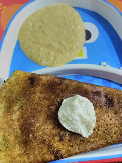 தக்காளி அடை. தோசை(tomato adai dosai recipe in tamil) செய்முறை முக்கிய புகைப்படம்