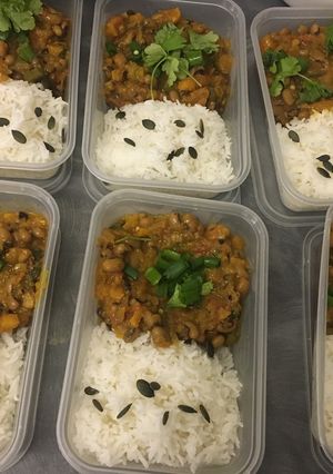 A picture of Ethiopian black eyed beans stew (vegan).