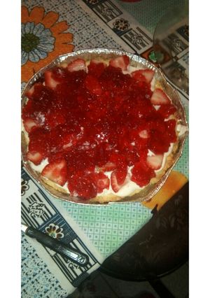 Una foto de Torta de frutilla y gelatina